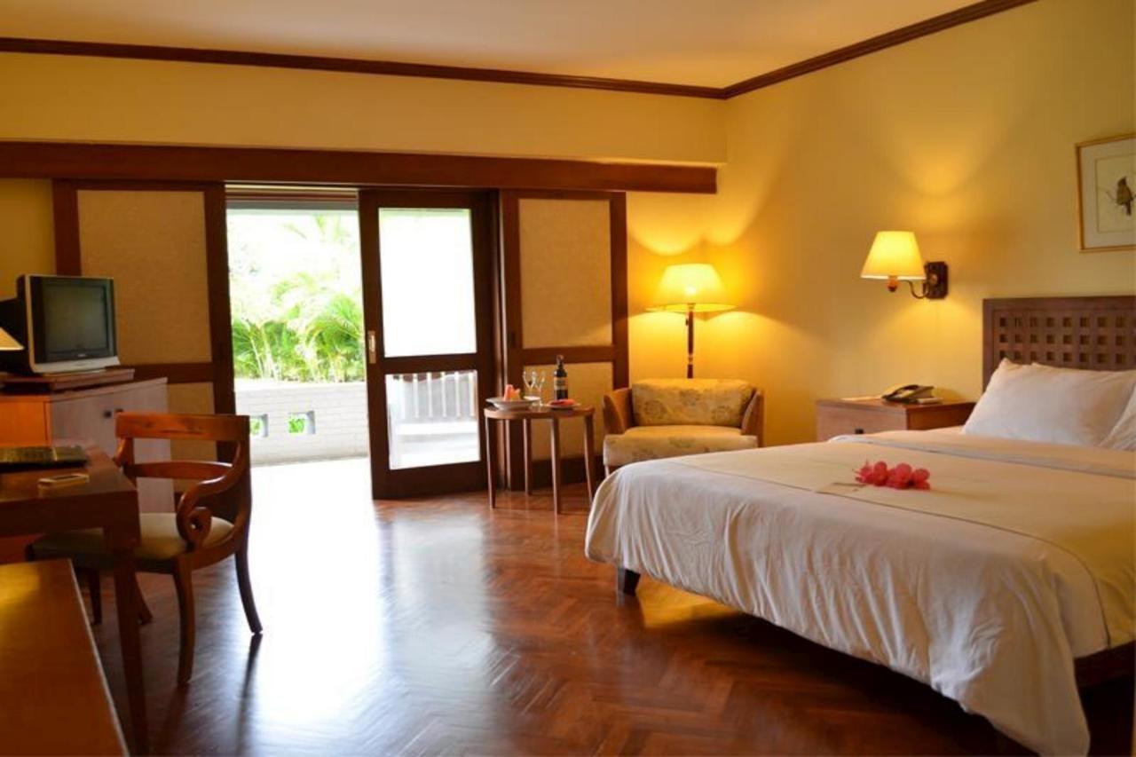 The Santosa Villas & Resort Lombok Mangsit Buitenkant foto