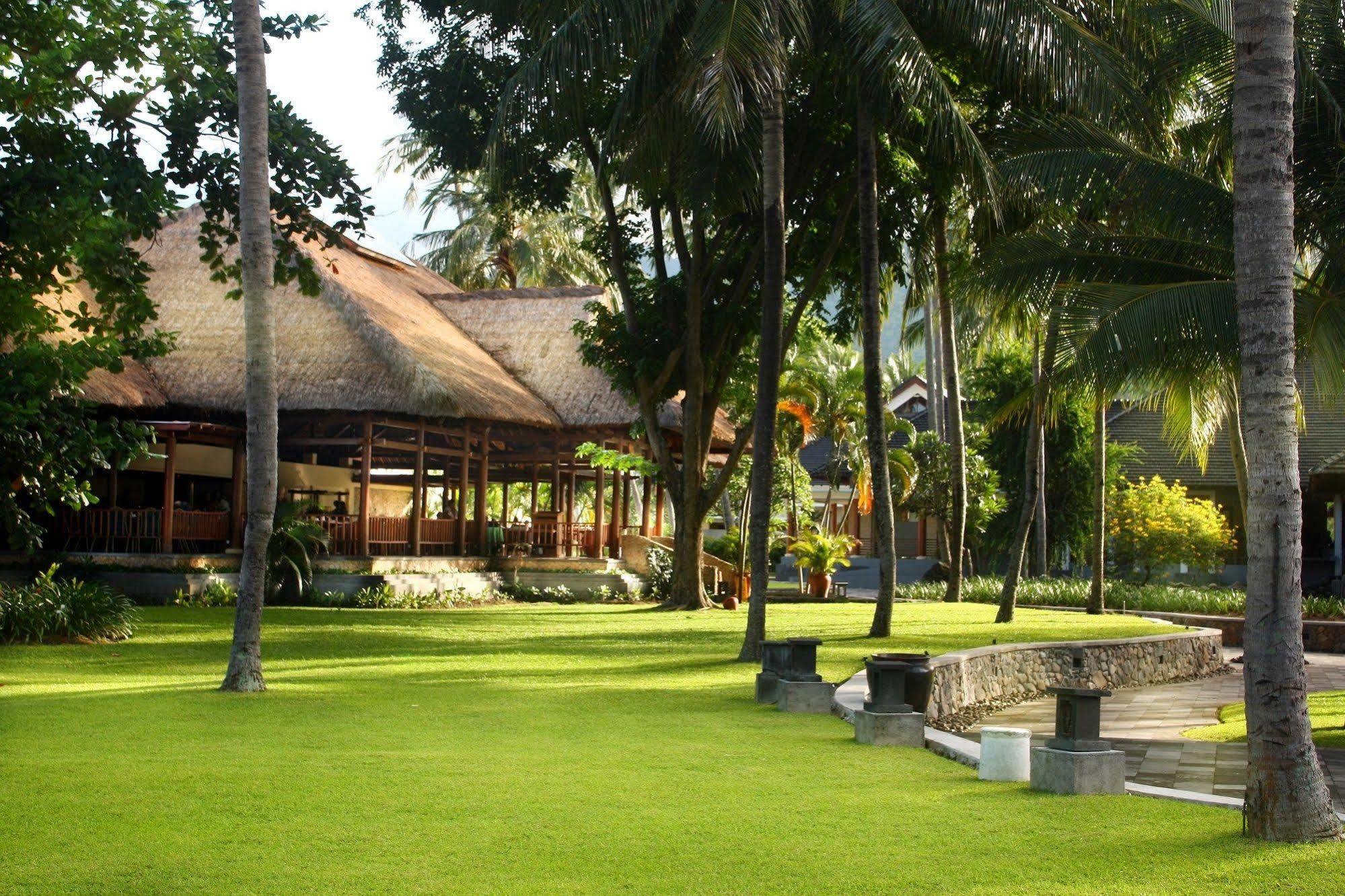 The Santosa Villas & Resort Lombok Mangsit Buitenkant foto